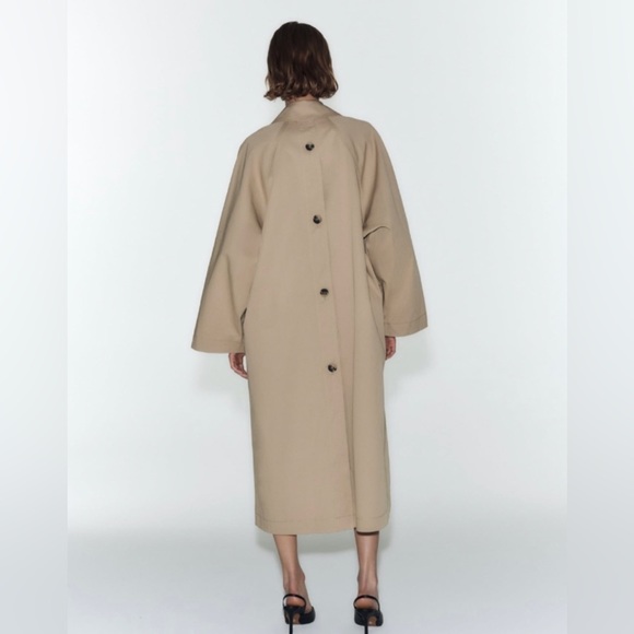 Zara Khaki Buttoned Oversized Trench Coat - Size MEDIUM - NWT *** LAST ONE*** - Picture 4 of 10